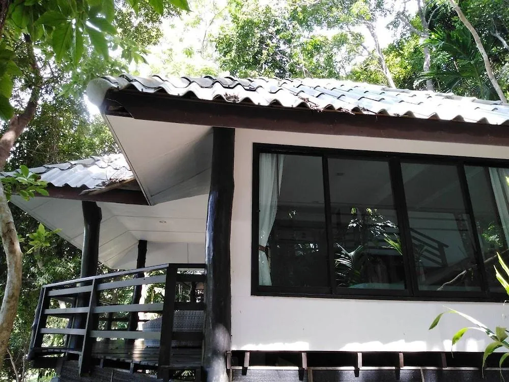 ****  Moonlight Bay Resort Koh Lanta Thailand