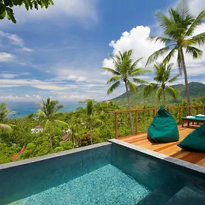 Overthemoon Luxury Pool , Koh Tao Thailand