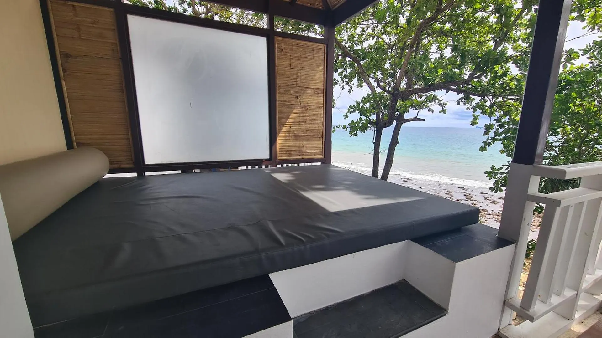 Moonlight Bay Resort Ko Lanta