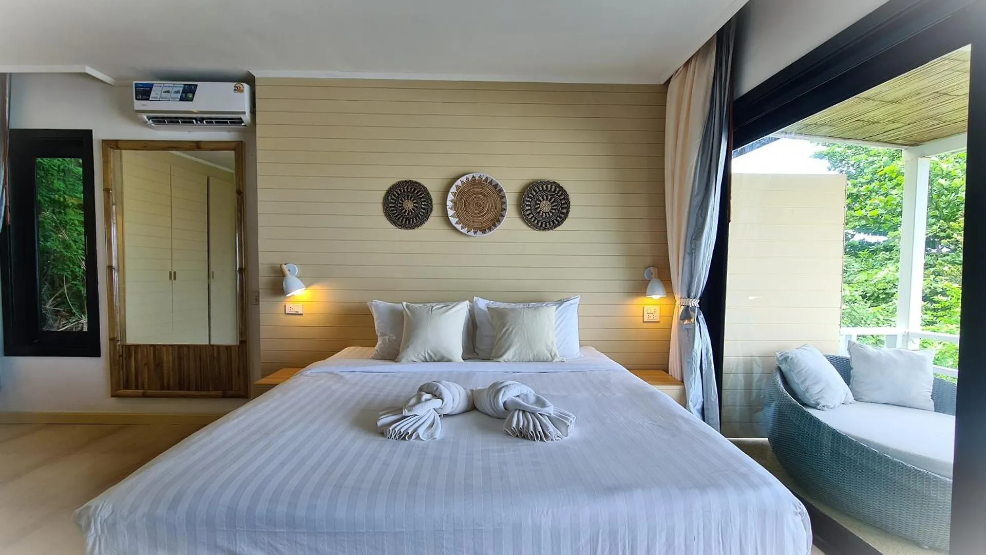 Moonlight Bay Resort Ko Lanta Tailândia