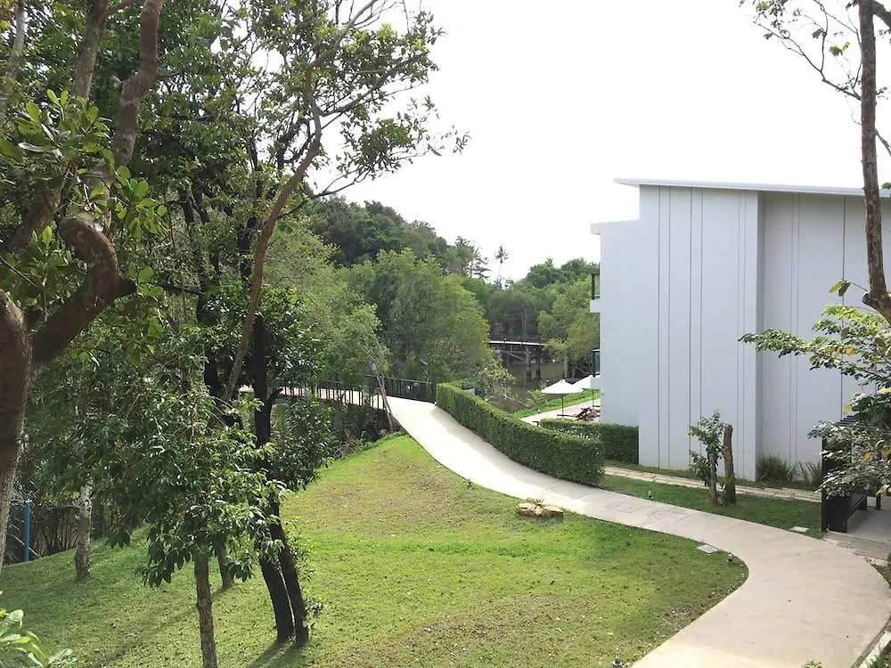 Moonlight Bay Resort Ko Lanta